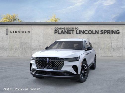 White Platinum Metallic Tri-Coat 2026 Lincoln Nautilus Premiere