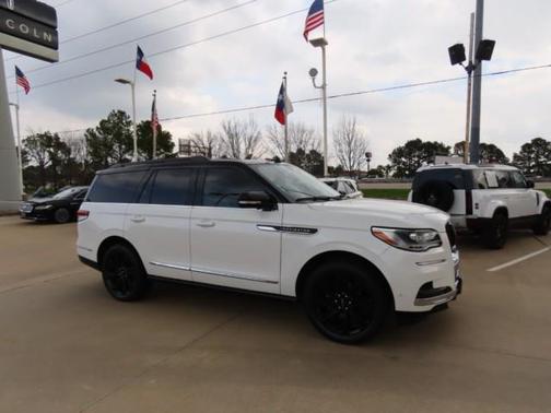 2023 Lincoln Navigator Black Label