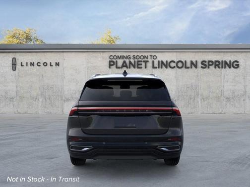 Infinite Black Metallic Clearcoat 2026 Lincoln Nautilus Reserve