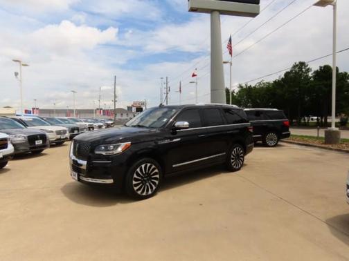 2023 Lincoln Navigator Black Label