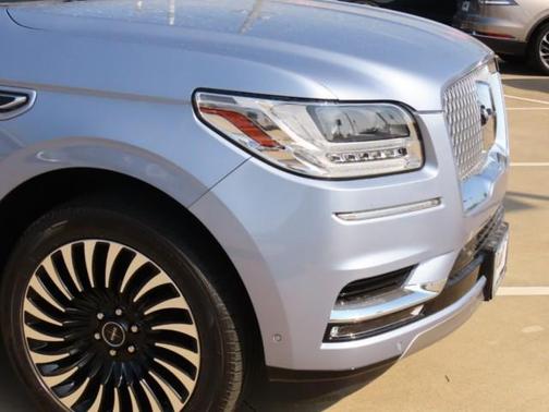 2020 Lincoln Navigator Black Label