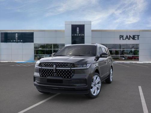 2025 Lincoln Navigator Black Label