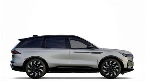 2025 Lincoln Nautilus Reserve