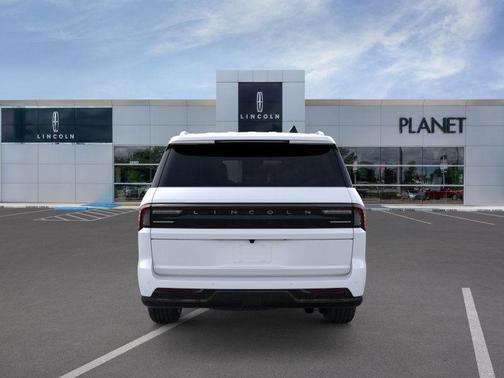 2025 Lincoln Navigator Black Label