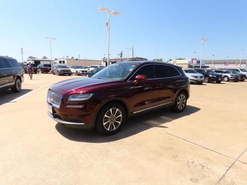 2022 Lincoln Nautilus Standard