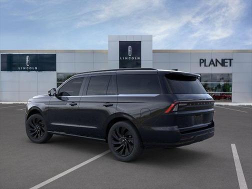 2025 Lincoln Navigator Reserve