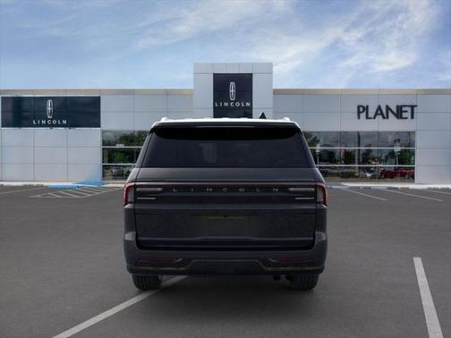 2025 Lincoln Navigator Black Label