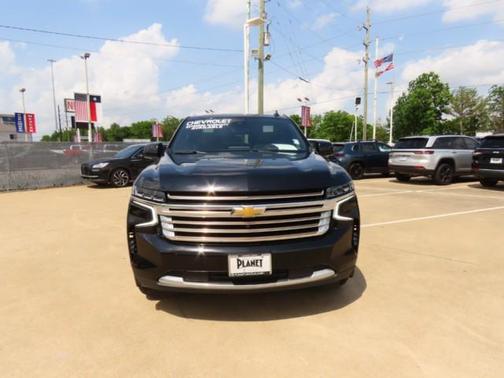2023 Chevrolet Suburban 4WD High Country