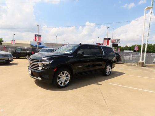 2023 Chevrolet Suburban 4WD High Country
