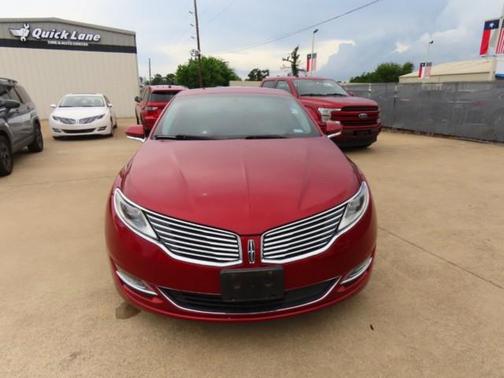 2016 Lincoln MKZ Base
