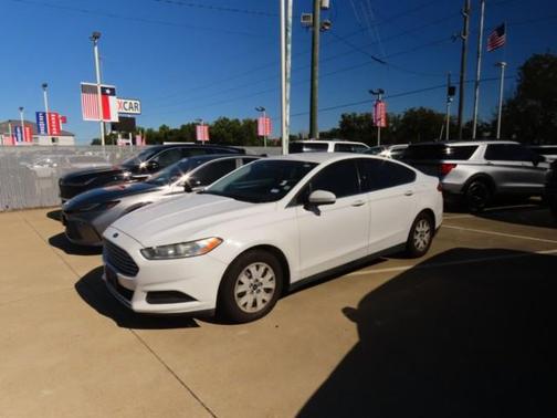 2014 Ford Fusion S