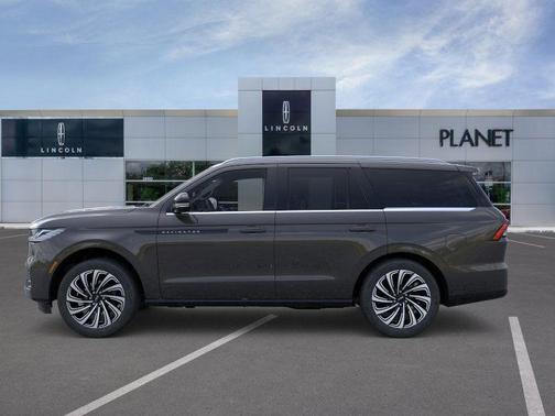 2025 Lincoln Navigator Black Label