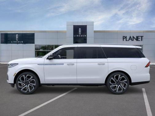 2026 Lincoln Navigator Reserve