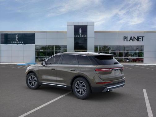 2025 Lincoln Corsair Premiere