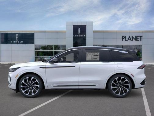 2026 Lincoln Nautilus Black Label