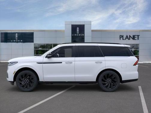 2025 Lincoln Navigator Reserve
