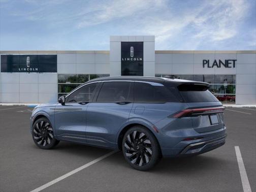 2025 Lincoln Nautilus Black Label