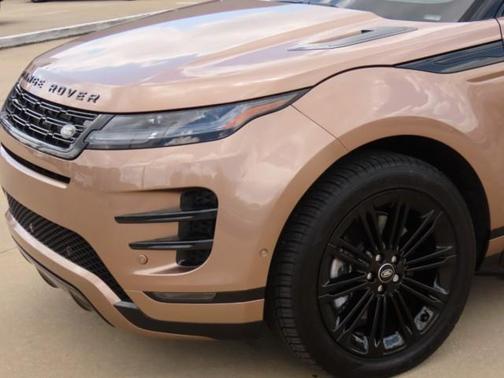 2024 Land Rover Range Rover Evoque Dynamic SE
