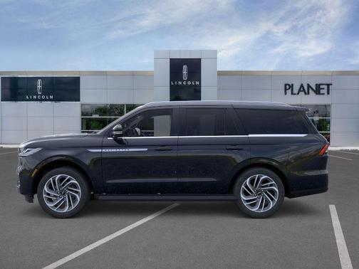 2026 Lincoln Navigator Premiere