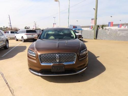 2022 Lincoln Nautilus Standard