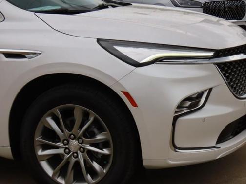 2022 Buick Enclave FWD Avenir