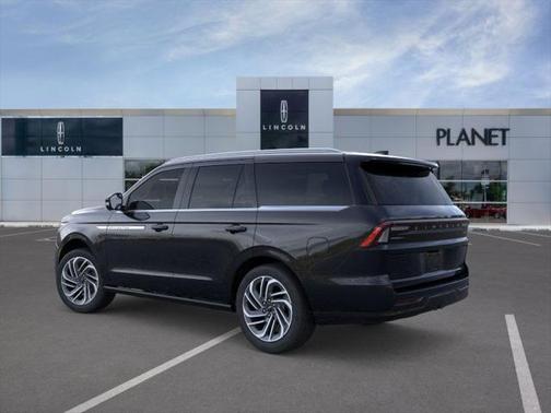2025 Lincoln Navigator Reserve