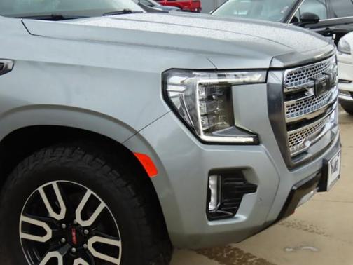2023 GMC Yukon 4WD AT4
