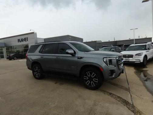 2023 GMC Yukon 4WD AT4