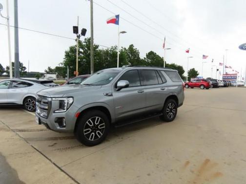 2023 GMC Yukon 4WD AT4