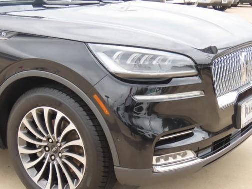 Infinite Black Metallic 2020 Lincoln Aviator Reserve