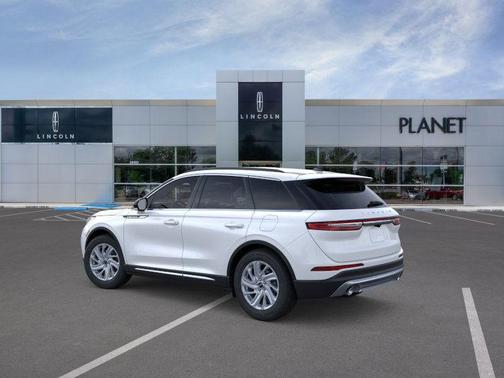 2026 Lincoln Corsair Premiere