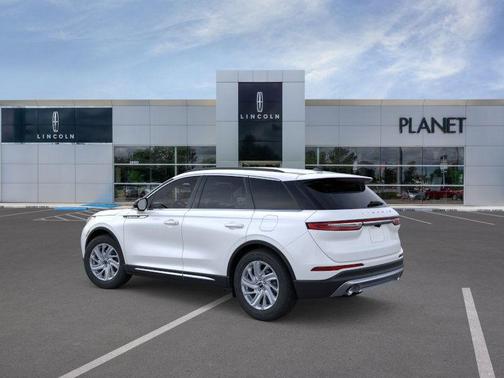 2026 Lincoln Corsair Premiere