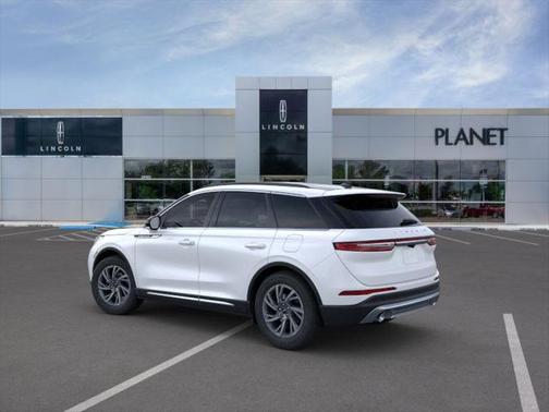 2025 Lincoln Corsair Premiere