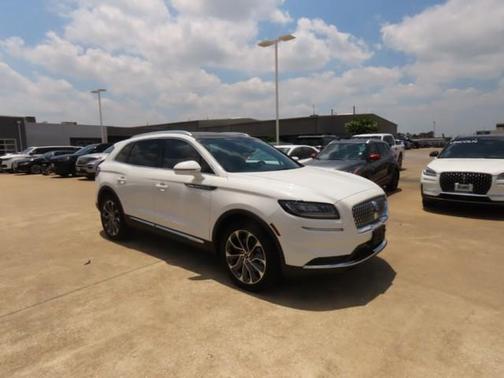 2022 Lincoln Nautilus Reserve
