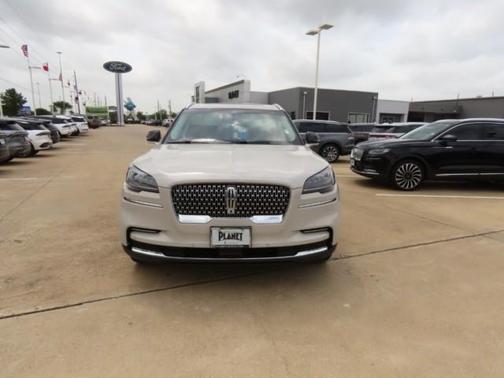 2022 Lincoln Aviator Reserve AWD