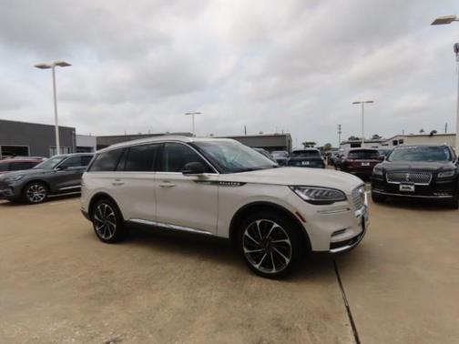 2022 Lincoln Aviator Reserve AWD