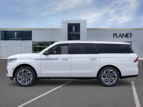 2026 Lincoln Navigator Reserve