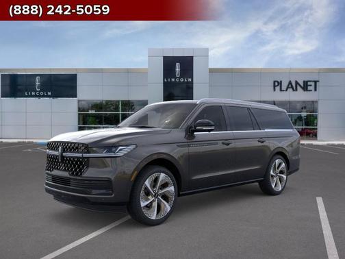 Chroma Caviar Dark Gray Metallic Clearcoat 2026 Lincoln Navigator Black Label