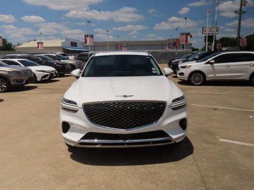 Alta White 2023 Genesis GV70 2.5T AWD