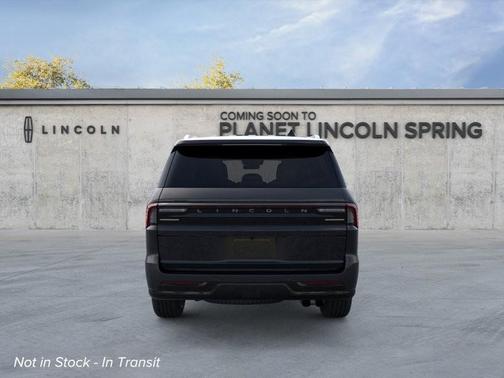 Infinite Black Metallic Clearcoat 2026 Lincoln Navigator Black Label