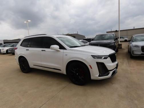 2023 Cadillac XT6 Premium Luxury FWD