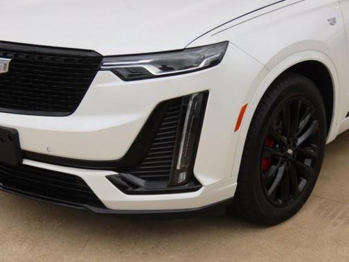 2023 Cadillac XT6 Premium Luxury FWD