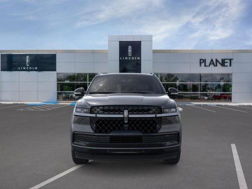 Starlight Gray Premium Colorant 2026 Lincoln Navigator Black Label