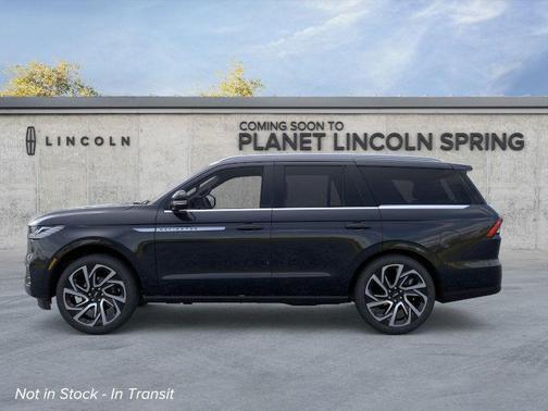 Infinite Black Metallic Clearcoat 2026 Lincoln Navigator Reserve