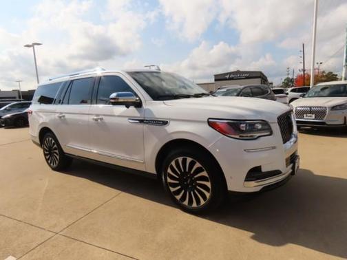 2023 Lincoln Navigator Black Label