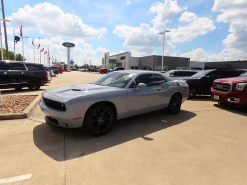 2020 Dodge Challenger SXT