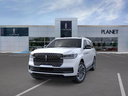 2026 Lincoln Navigator Premiere