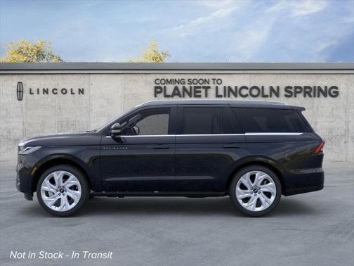 2025 Lincoln Navigator Black Label