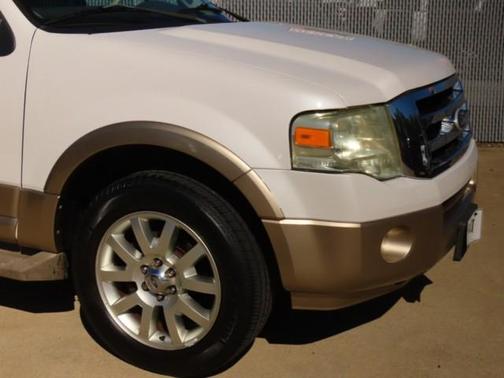 2011 Ford Expedition XLT