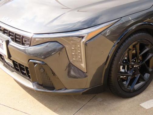 2025 Kia K4 GT-Line Turbo